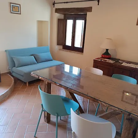 Fattoria Di Pieve Pagliaccia - Cantina Brugnoni Pérouse